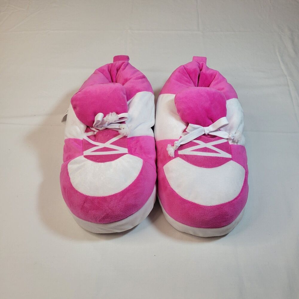 Happy Feet Size S/M Sneaker House Slipper Womens Pink Plush Fluffy Comfort Comfy